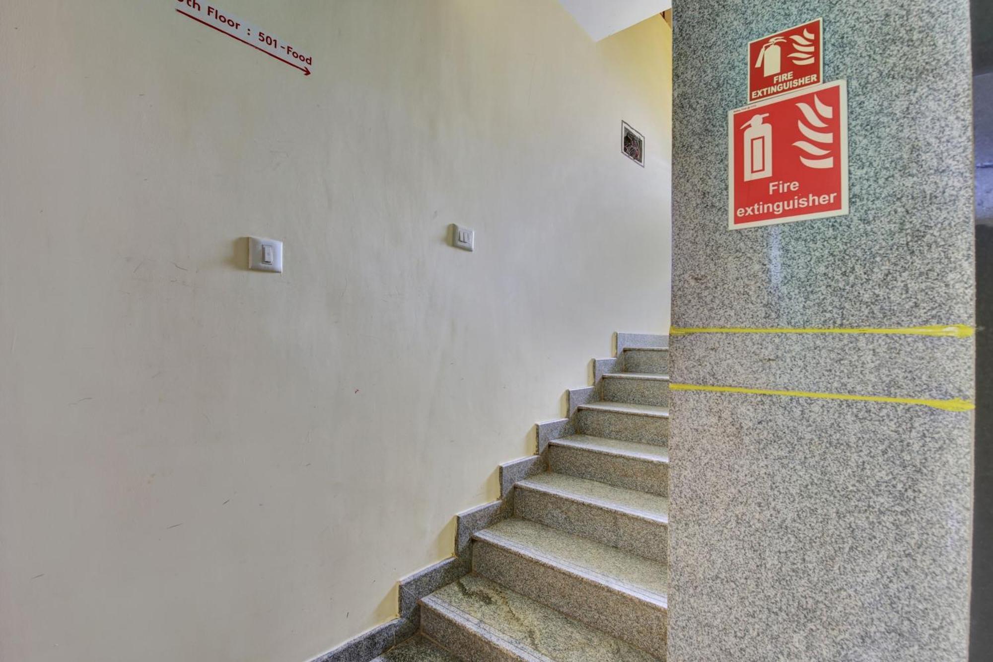 Hotel O Metro Inn Manyata Бангалор Екстериор снимка